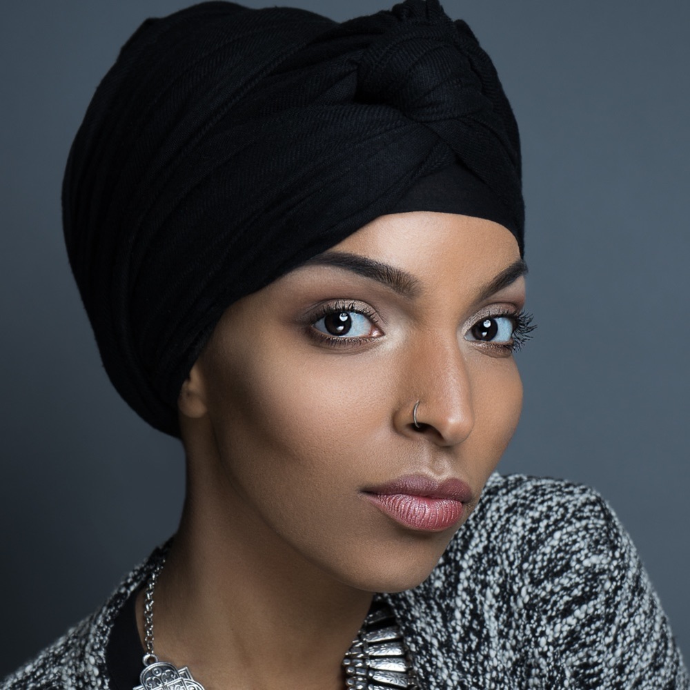 Meet your Posher, Amina